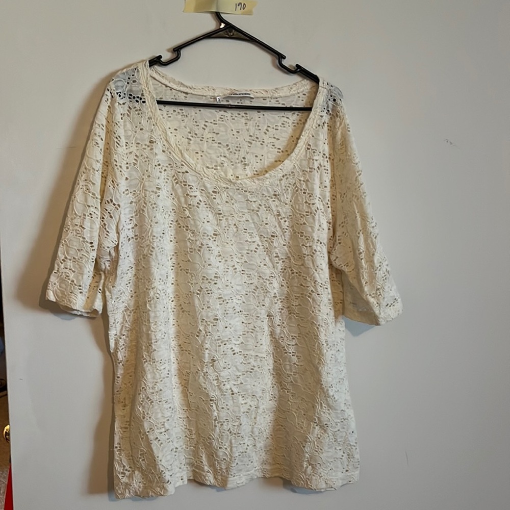 Maurice’s white floral short sleeve
